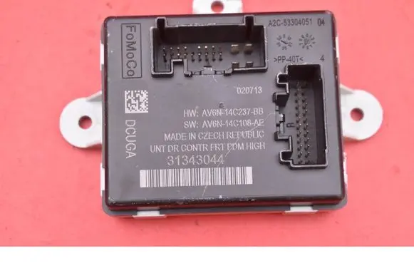 Volvo V40 Engine control unit/module ECU 31343044
