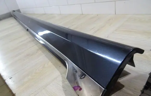 BMW 7 G11 G12 Foot area side trim 51779464150