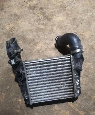 Seat Exeo (3R) Intercooler radiator 8E0145805AA