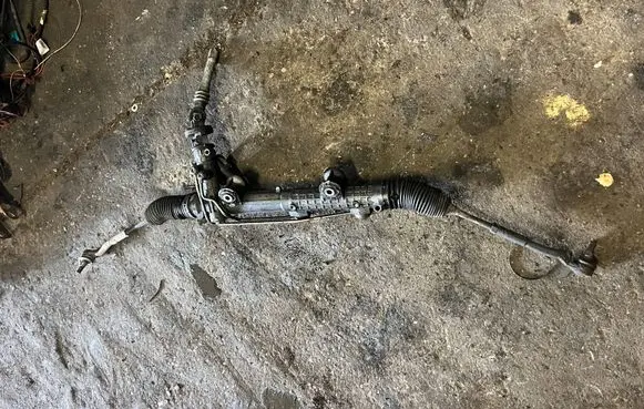 Mercedes-Benz E W211 Steering rack a21111011001