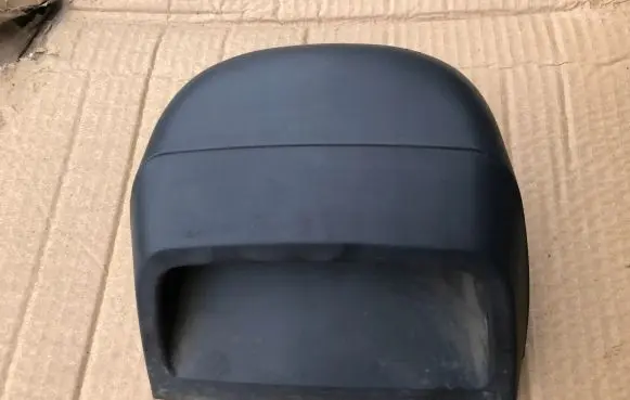 Mitsubishi Lancer Third/center stoplight