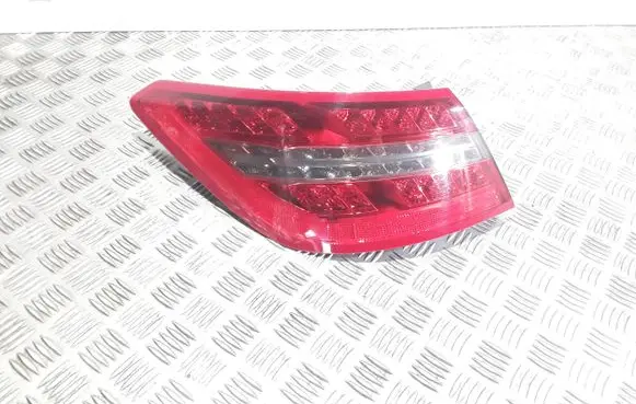 Mercedes-Benz E C207 W207 Rear/tail lights A2079060158