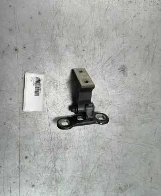 Volvo XC60 Rear door lower hinge 31424596