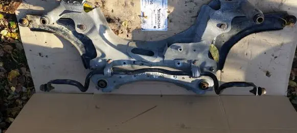 Renault Fluence Front subframe