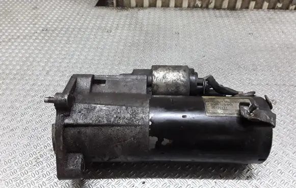 Audi A4 S4 B7 8E 8H Starter motor 0001125053
