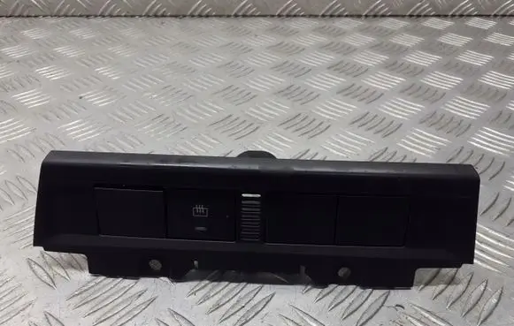 Ford Focus Other switches/knobs/shifts 4M51-13D734-BB