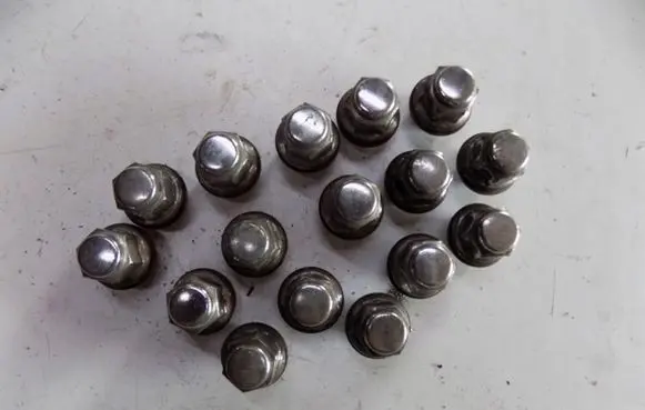 Toyota Verso Nuts/bolts 2009R