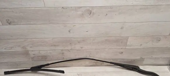 Opel Corsa D Front wiper blade arm 13284134