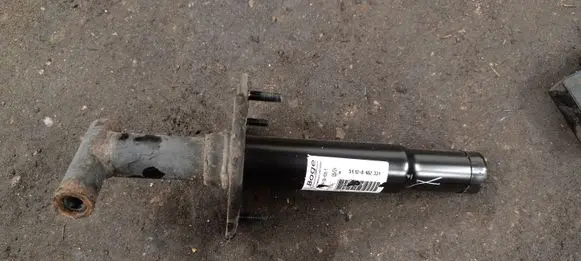 BMW X5 E53 Rear bumper shock impact absorber/damper 51128402331
