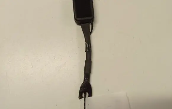 Citroen C6 Rear seatbelt buckle 6081137F1904