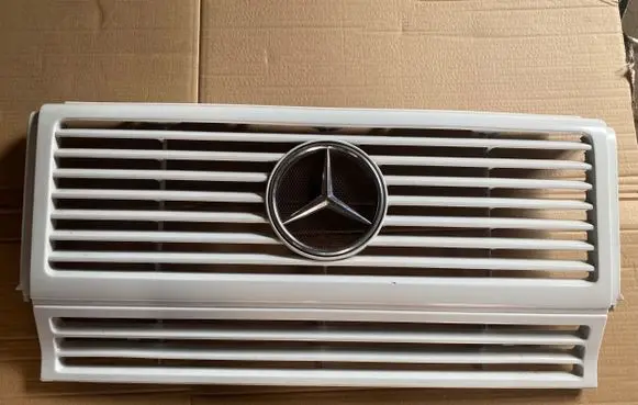 Mercedes-Benz G W463 2nd Gen Front grill 4638880015