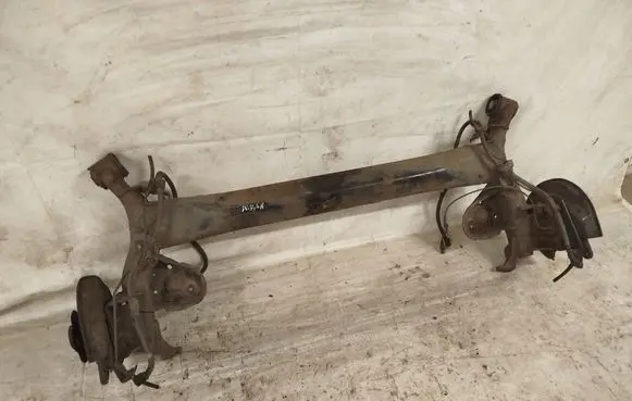 Nissan Qashqai Rear axle beam 