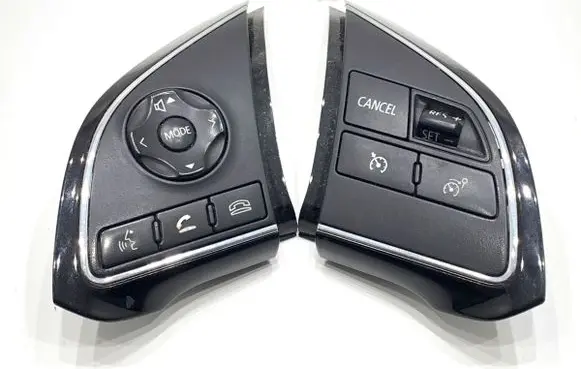 Mitsubishi Eclipse Cross Steering wheel buttons/switches 8602A116
