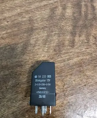BMW 5 E34 Other relay 54220003