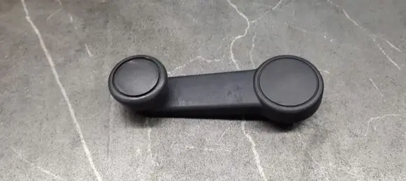 Ford Focus Front door window winding handle 95VBV23342AB