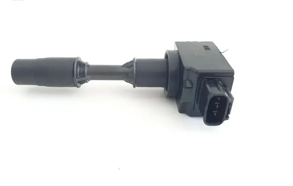 Suzuki Swift III High voltage ignition coil 099700304