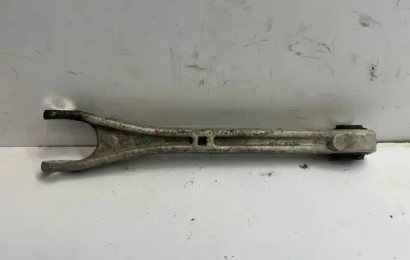 Maserati Levante Rear upper control arm/wishbone 0670002808