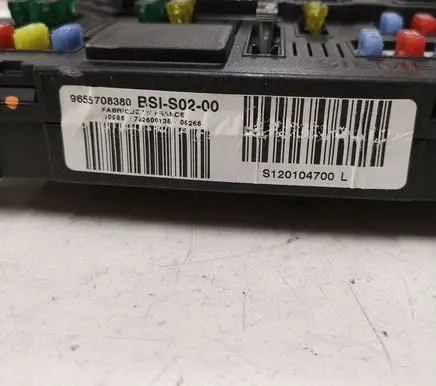 Peugeot 407 Comfort/convenience module 9655708380 BSIS0200 S120104700