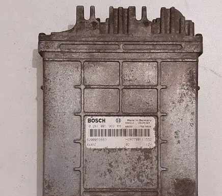Renault Megane I Engine control unit/module 0281001969 H0M7700111552 8200059883