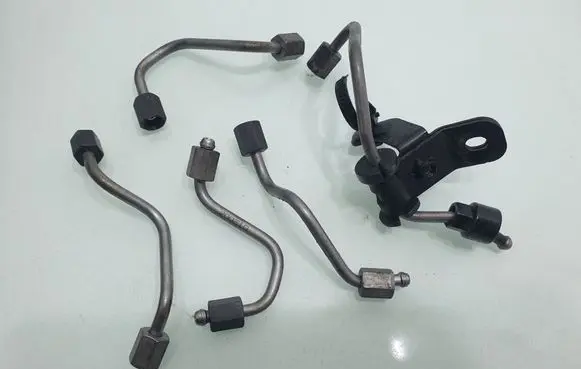 KIA Ceed Fuel injector supply line/pipe 