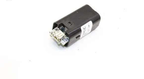 Hyundai Bayon USB socket connector 96125Q0120