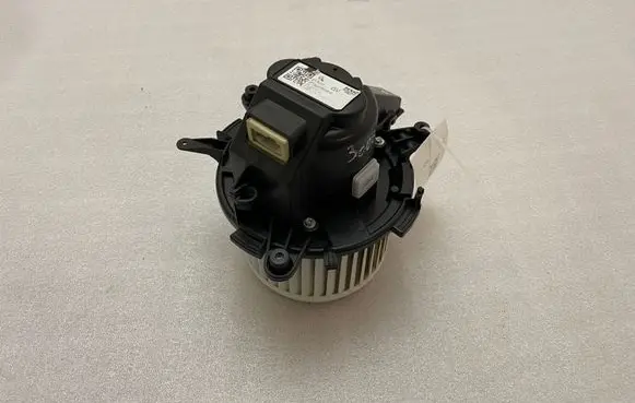 Peugeot 3008 II Heater fan/blower 5P130003693636 0003693636