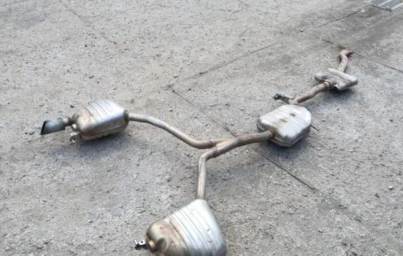 Audi A4 S4 B8 8K Rear muffler/silencer tail pipe 