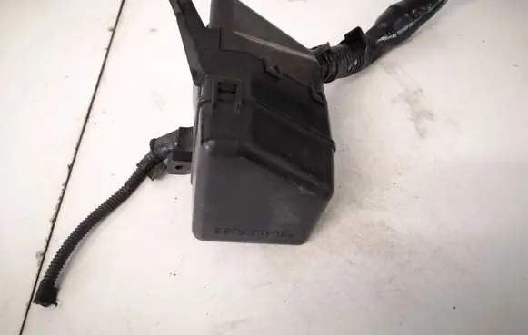 Toyota Avensis T220 Fuse box set 69983