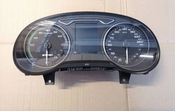 Audi A3 S3 8V Speedometer (instrument cluster) 8V0920870R VDD0242204 1555010045