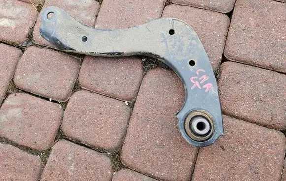 Toyota C-HR I Rear control arm 91TYS