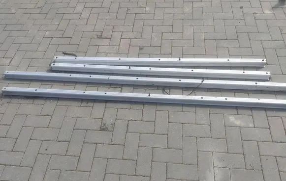 Mercedes-Benz Vito Viano W447 Rear seat guide rail 