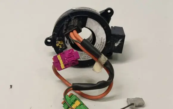 Volvo S40, V40 Airbag slip ring squib (SRS ring) 30638468