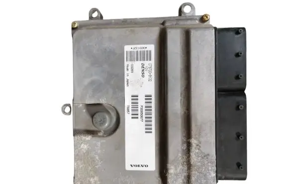 Volvo V50 Engine control unit/module P30650677 7816002620 L909908J