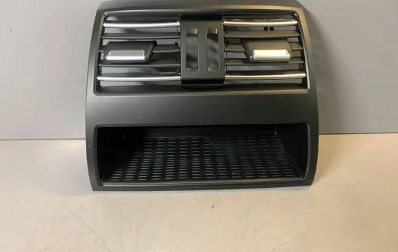 BMW 5 F10 F11 Rear air vent grill 9172167 64229172167