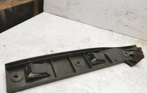 Volkswagen Golf IV Front bumper mounting bracket 1J0807183A