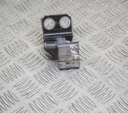 Maserati Quattroporte Rear door lower hinge