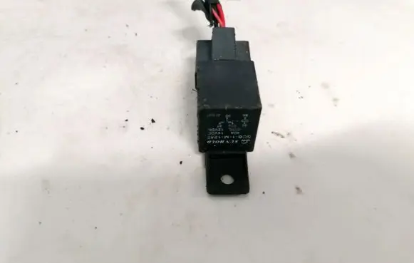 Skoda Octavia Mk1 (1U) Other relay scb1m1240 scb-1-m-1240