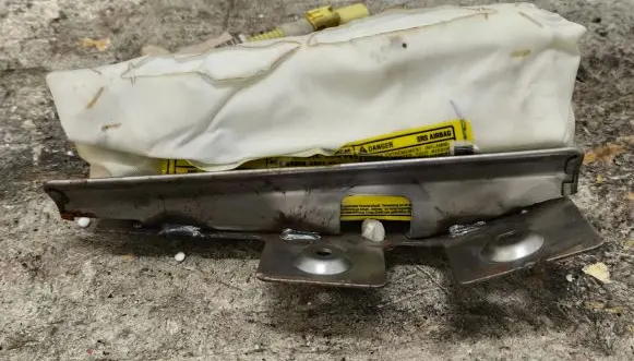 KIA Opirus Seat airbag
