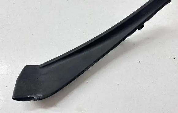 Nissan X-Trail T32 Windshield trim 668954CL0A