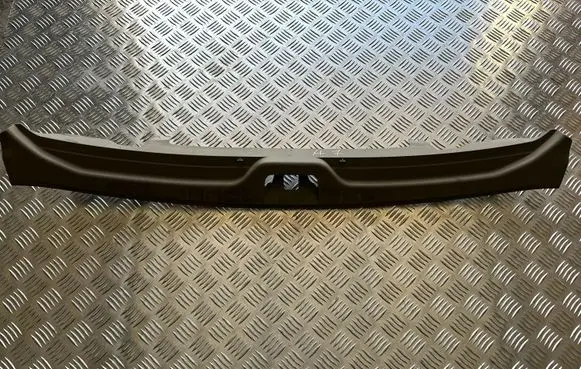 Volvo XC60 Trunk/boot sill cover protection 30740438