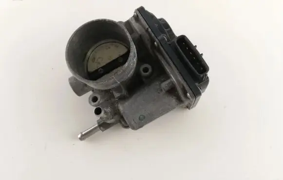 Toyota Auris E180 Throttle valve 220300T110 KL1873