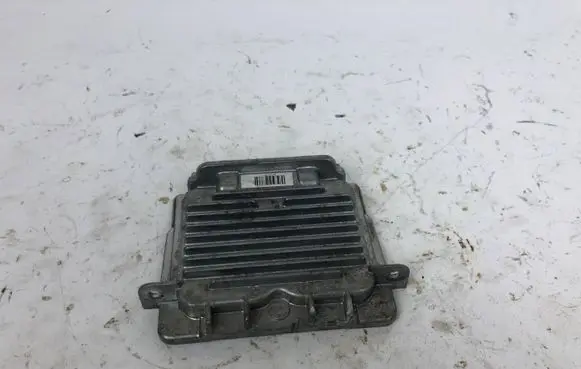 Maserati Levante Headlight ballast module Xenon 89089352 937612008