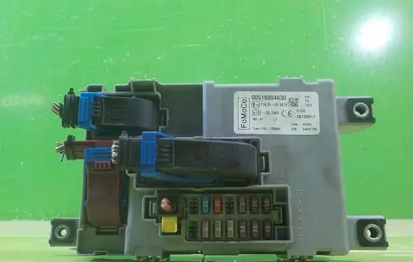 Ford Ka Fuse box set 00518004630 BEZPIECZNIKOW