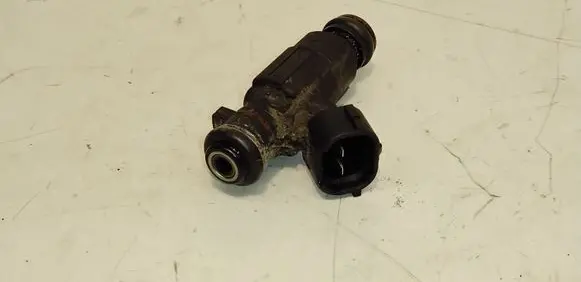 Hyundai Matrix Fuel injector 9260930006 3531022600