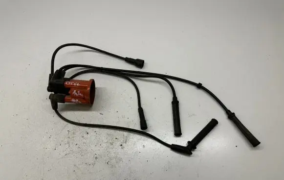 Opel Astra F Ignition plug leads 