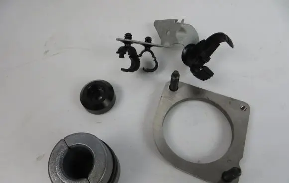 BMW M4 F82 F83 Muffler mount bracket/holder 