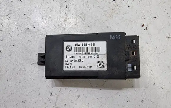 BMW 5 F10 F11 Seat heating relay 921646801