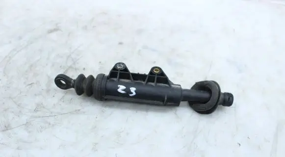 BMW Z3 E36 Clutch master cylinder KG1955