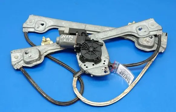 Peugeot 1007 Front door window regulator with motor 9648051880