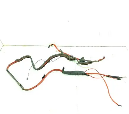 BMW 5 F10 F11 Positive cable (battery) 9150988 9150990